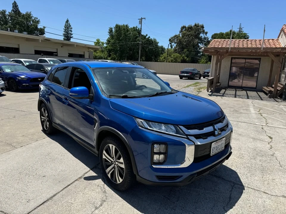 2020 Mitsubishi Outlander - Image 4 of 18