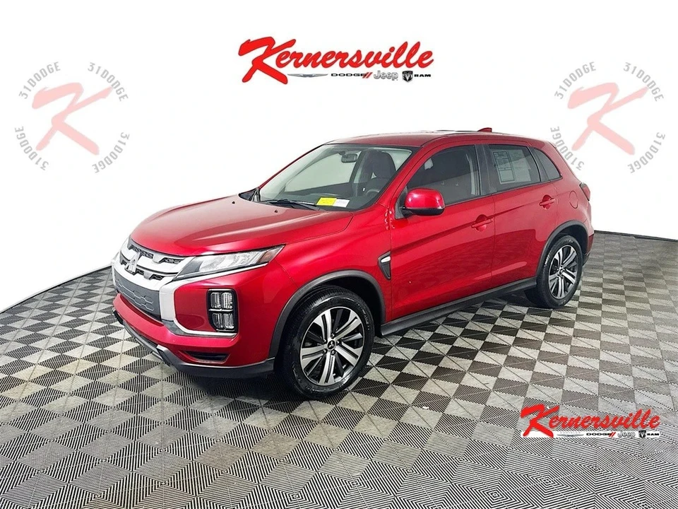 2020 Mitsubishi Outlander - Image 3 of 21