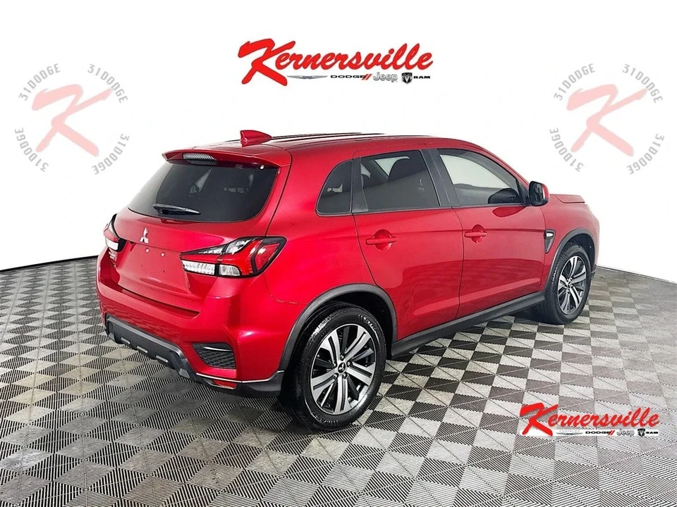 2020 Mitsubishi Outlander - Image 7 of 21