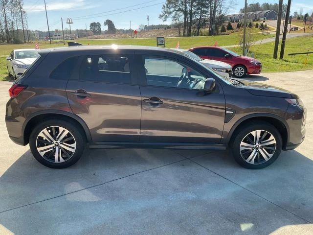 2020 Mitsubishi Outlander - Image 13 of 21