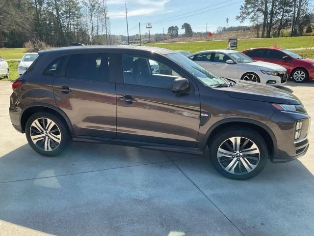 2020 Mitsubishi Outlander - Image 14 of 21