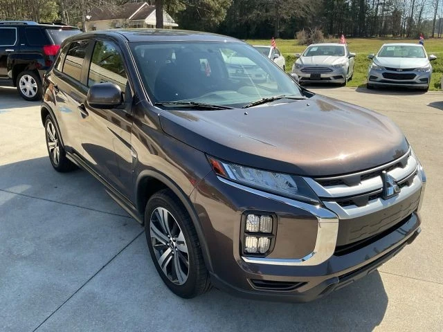 2020 Mitsubishi Outlander - Image 17 of 21