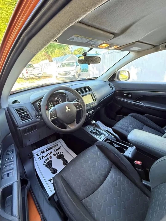 2020 Mitsubishi Outlander Sport - Image 7 of 18