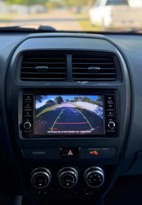 2020 Mitsubishi Outlander Sport - Image 9 of 18