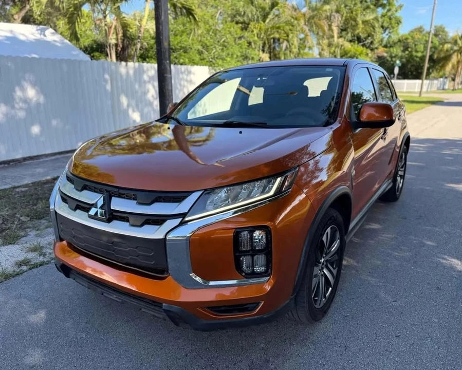 2020 Mitsubishi Outlander Sport - Image 16 of 18