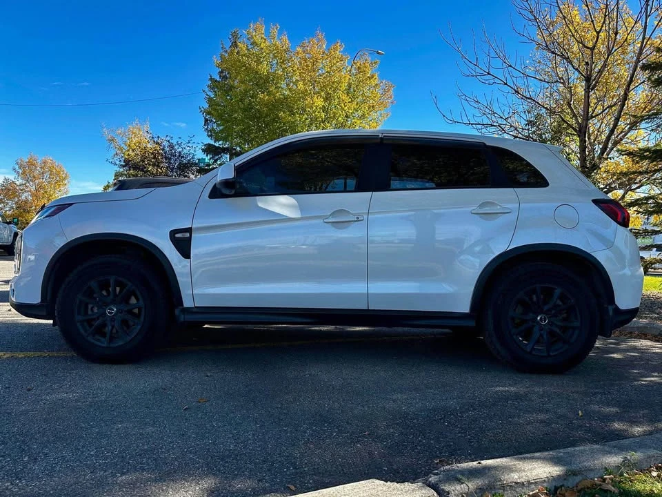 2020 Mitsubishi RVR - Image 3 of 17