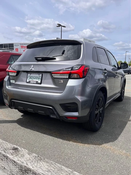 2020 Mitsubishi RVR - Image 4 of 6