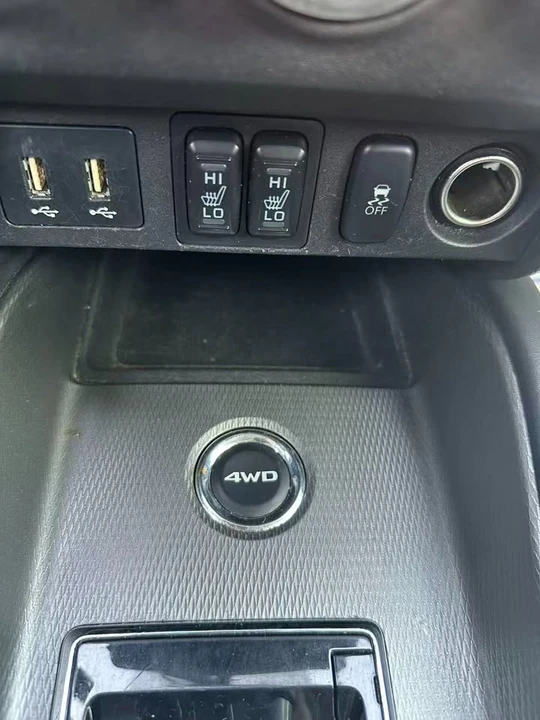 2020 Mitsubishi RVR - Image 14 of 16
