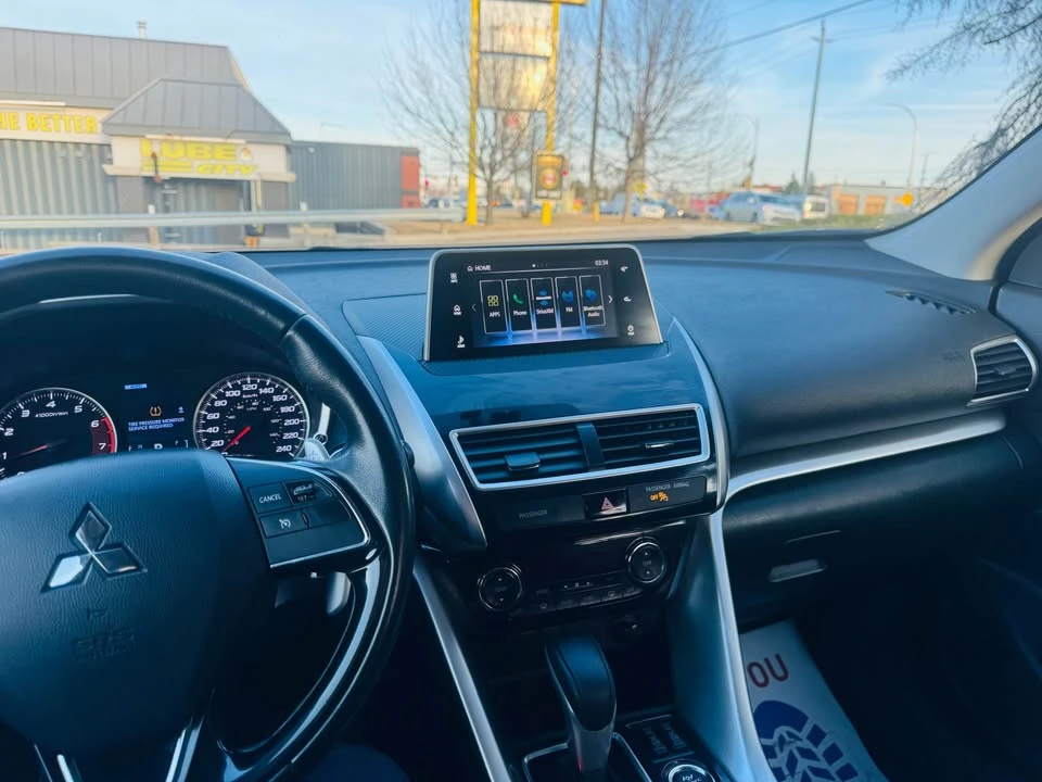 2020 Mitsubishi Eclipse Cross - Image 6 of 10