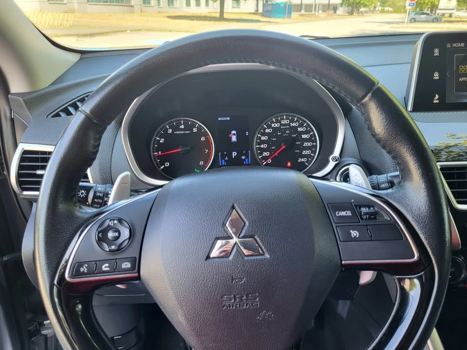 2020 Mitsubishi Eclipse Cross - Image 13 of 16