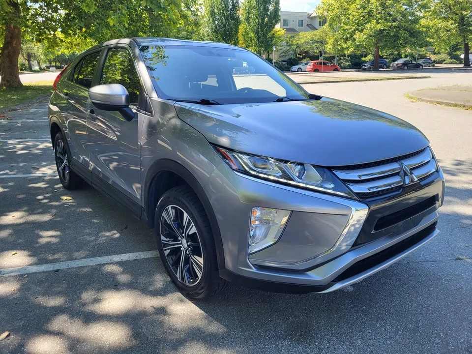 2020 Mitsubishi Eclipse Cross - Image 4 of 16
