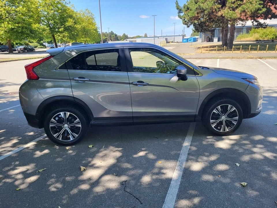 2020 Mitsubishi Eclipse Cross - Image 5 of 16