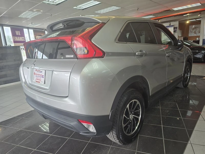 2020 Mitsubishi Eclipse Cross - Image 4 of 20