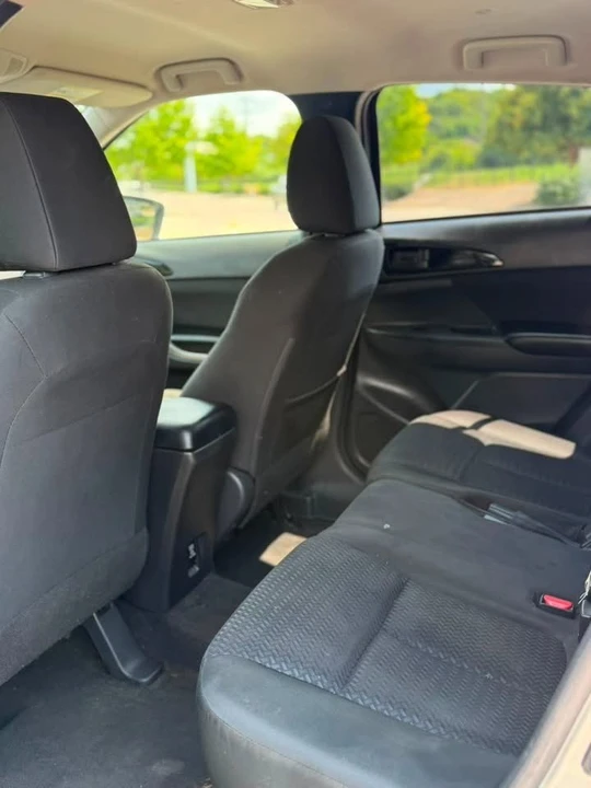 2020 Mitsubishi Eclipse Cross - Image 10 of 12