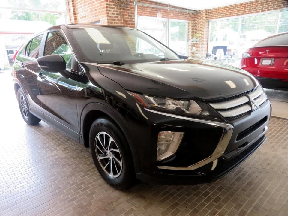 2020 Mitsubishi Eclipse Cross - Image 3 of 20