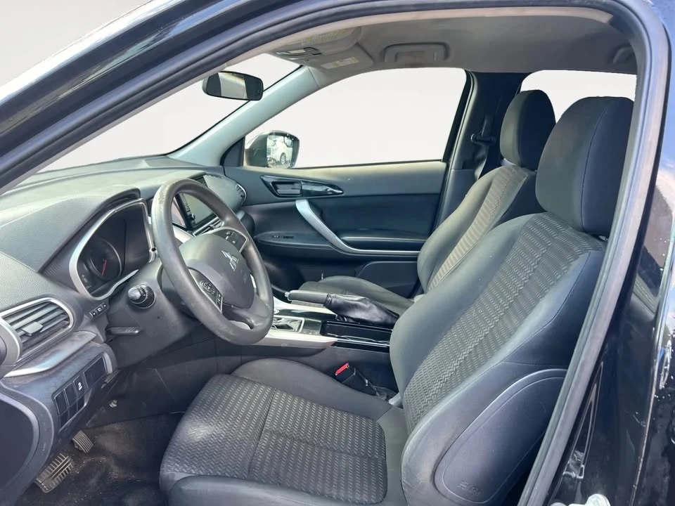 2020 Mitsubishi Eclipse Cross - Image 9 of 20