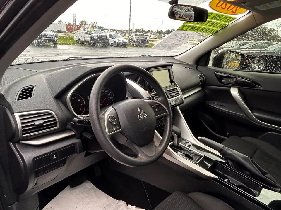 2020 Mitsubishi Eclipse Cross - Image 18 of 19
