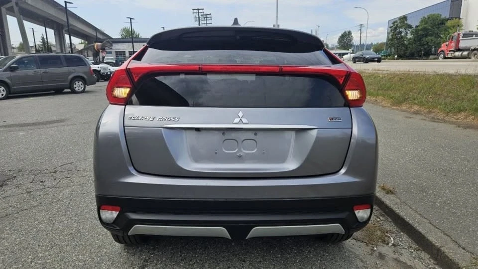 2020 Mitsubishi Eclipse Cross - Image 6 of 15
