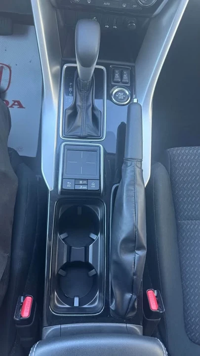 2020 Mitsubishi Eclipse Cross - Image 14 of 16