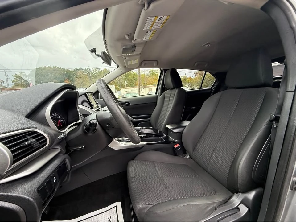 2020 Mitsubishi Eclipse Cross - Image 10 of 20