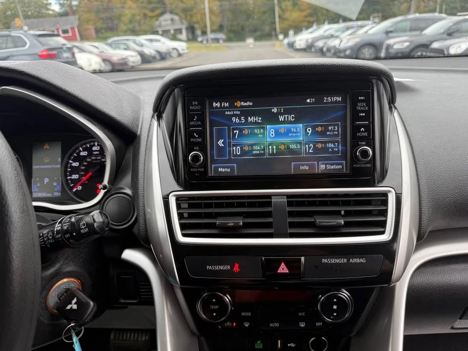 2020 Mitsubishi Eclipse Cross - Image 19 of 20