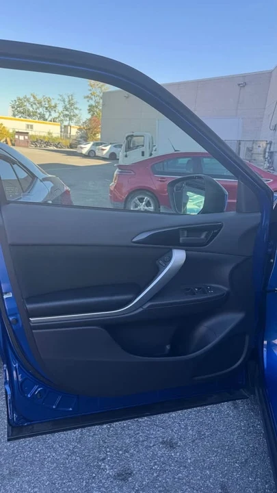 2020 Mitsubishi Eclipse Cross - Image 9 of 16