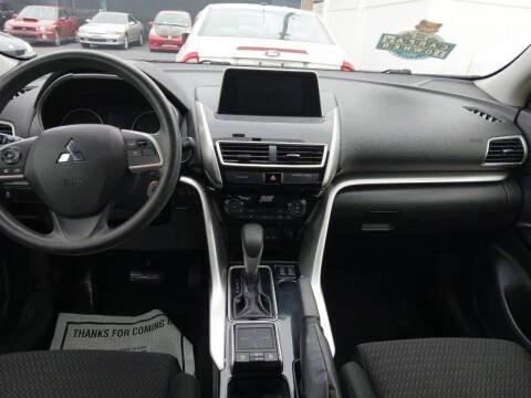 2020 Mitsubishi Eclipse Cross - Image 7 of 14