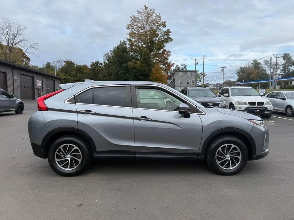2020 Mitsubishi Eclipse Cross - Image 4 of 20