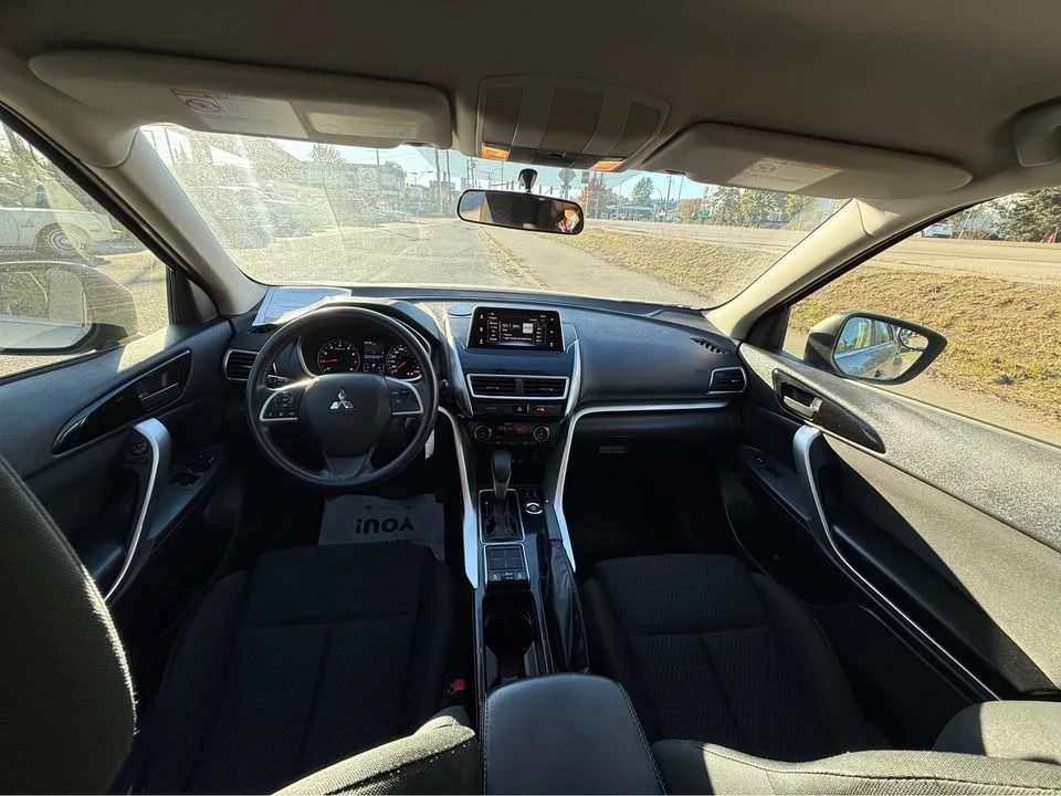 2020 Mitsubishi Eclipse Cross - Image 10 of 14