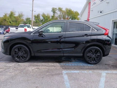 2020 Mitsubishi Eclipse Cross - Image 2 of 14