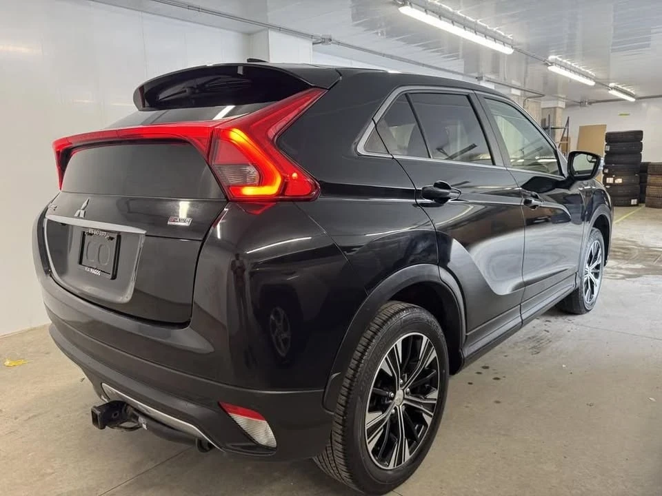 2020 Mitsubishi Eclipse Cross - Image 8 of 10