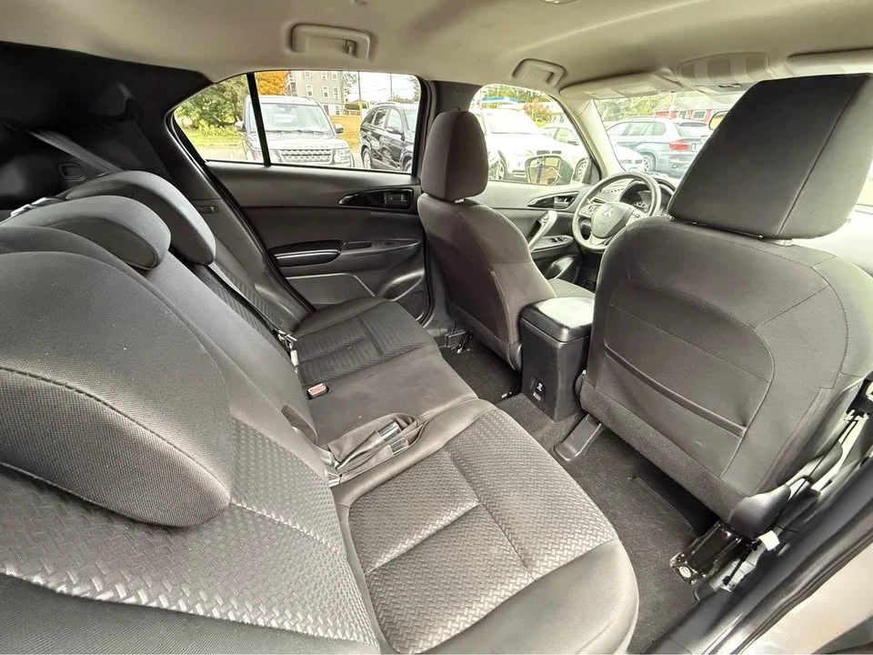 2020 Mitsubishi Eclipse Cross - Image 15 of 20