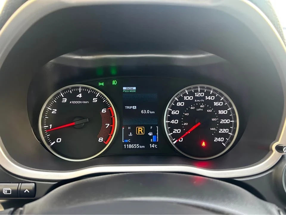 2020 Mitsubishi Eclipse Cross - Image 16 of 20