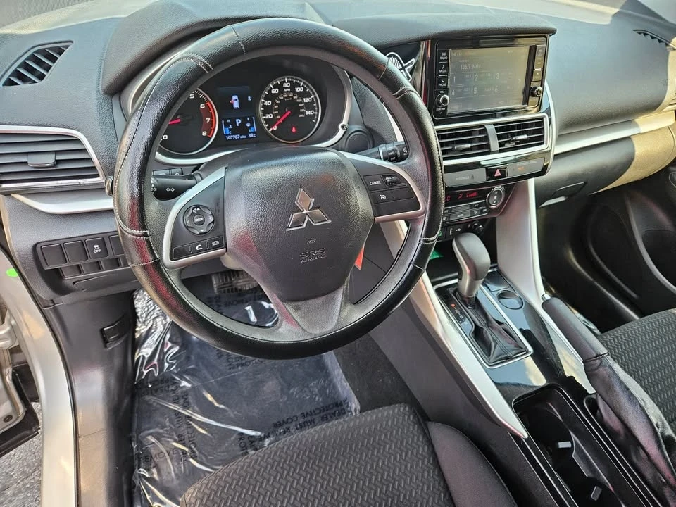 2020 Mitsubishi Eclipse Cross - Image 7 of 19