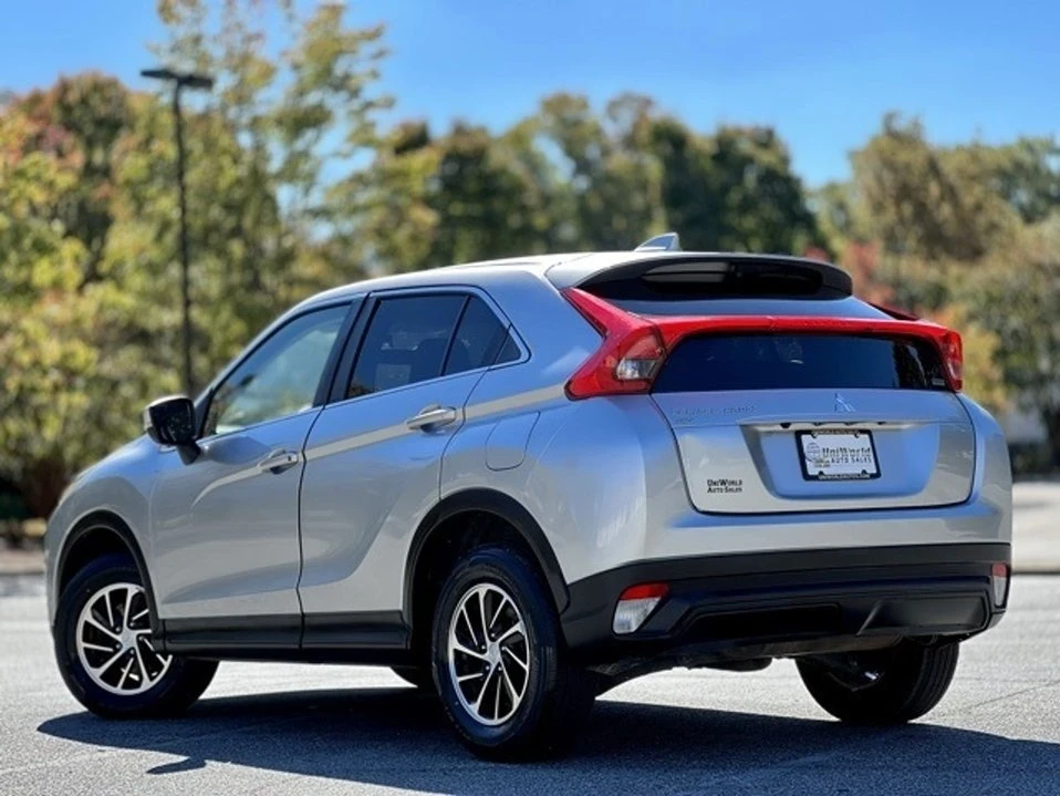 2020 Mitsubishi Eclipse Cross - Image 11 of 20