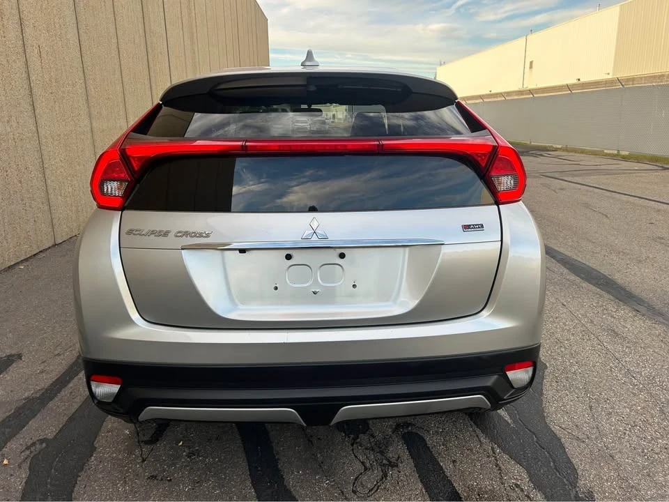 2020 Mitsubishi Eclipse Cross - Image 3 of 20