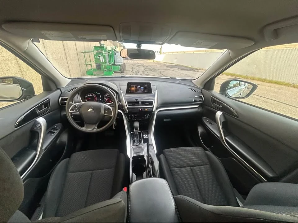 2020 Mitsubishi Eclipse Cross - Image 10 of 20