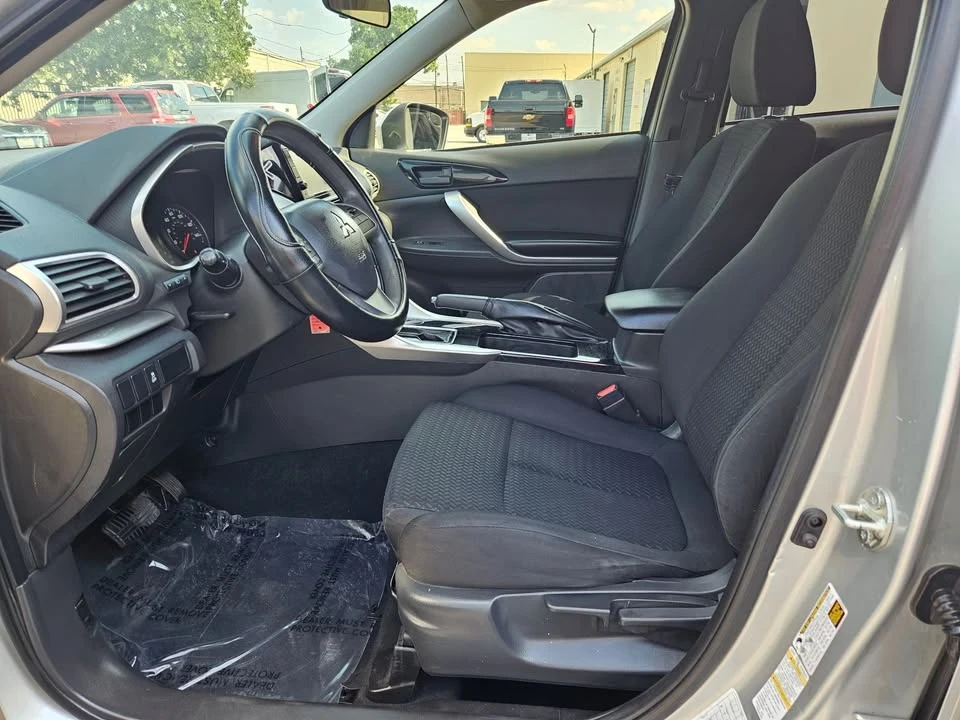 2020 Mitsubishi Eclipse Cross - Image 14 of 19