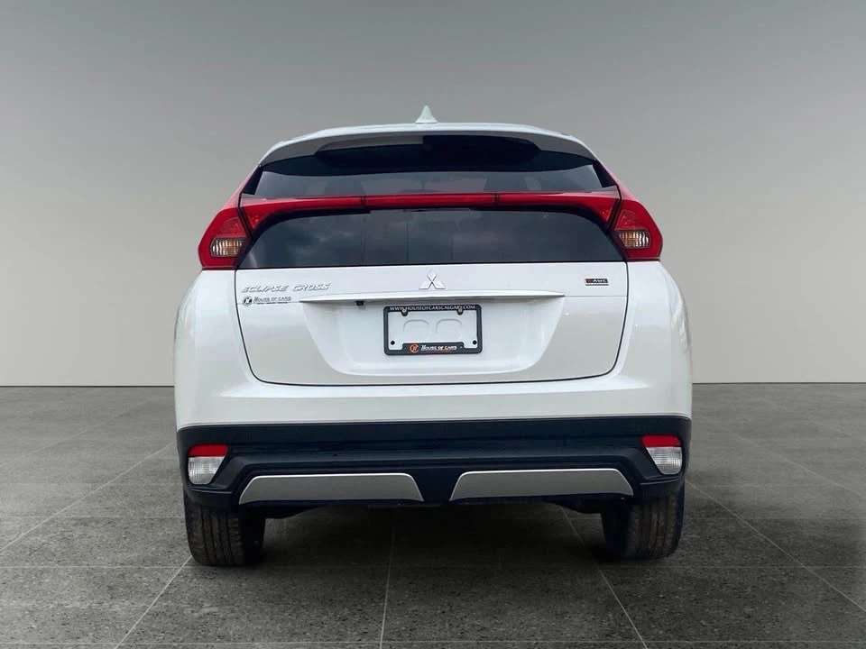 2020 Mitsubishi Eclipse Cross - Image 5 of 15