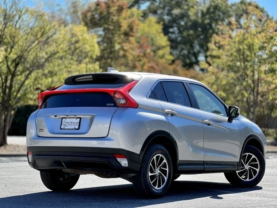 2020 Mitsubishi Eclipse Cross - Image 7 of 20