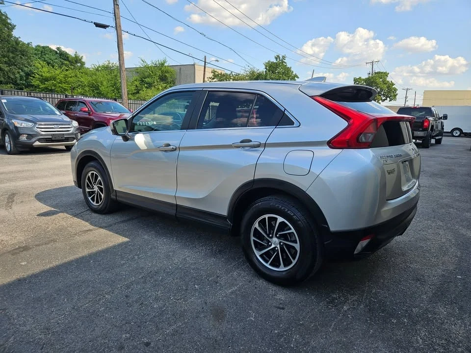 2020 Mitsubishi Eclipse Cross - Image 6 of 19