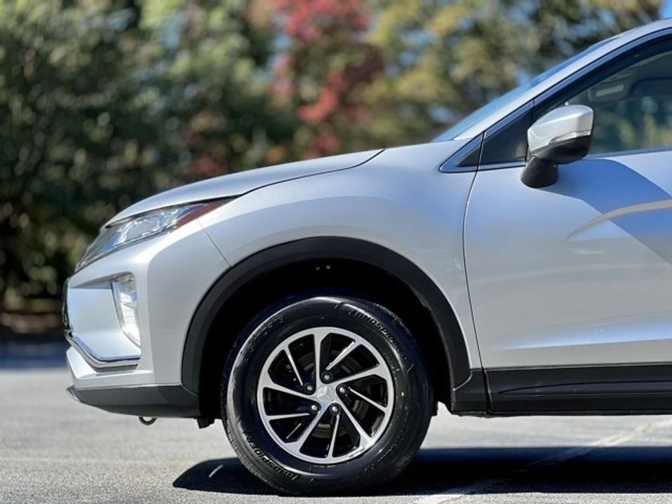 2020 Mitsubishi Eclipse Cross - Image 13 of 20