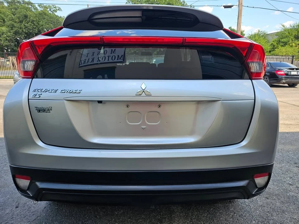 2020 Mitsubishi Eclipse Cross - Image 3 of 19