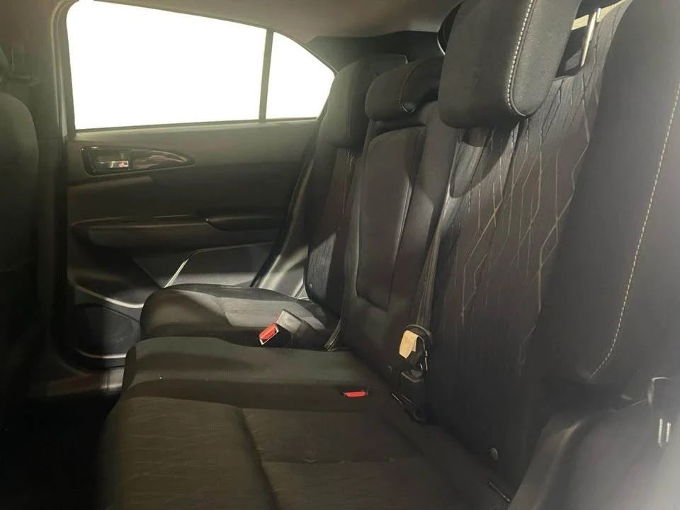 2020 Mitsubishi Eclipse Cross - Image 13 of 15