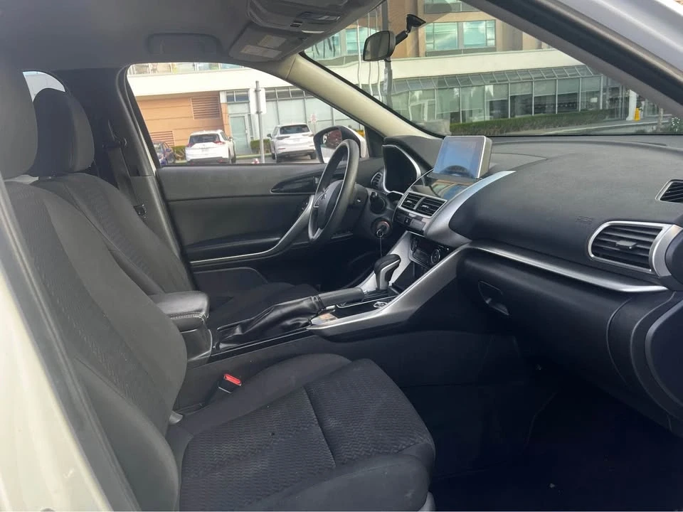 2020 Mitsubishi Eclipse Cross - Image 14 of 15