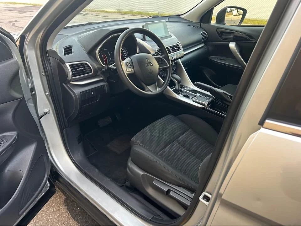 2020 Mitsubishi Eclipse Cross - Image 14 of 20