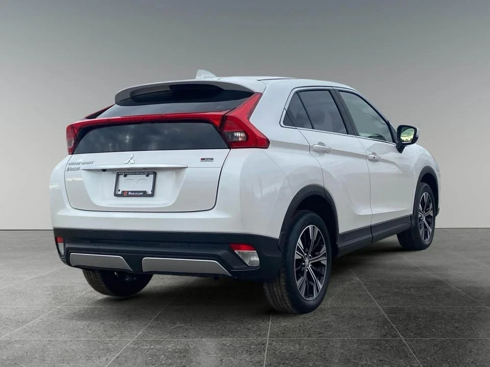 2020 Mitsubishi Eclipse Cross - Image 3 of 15
