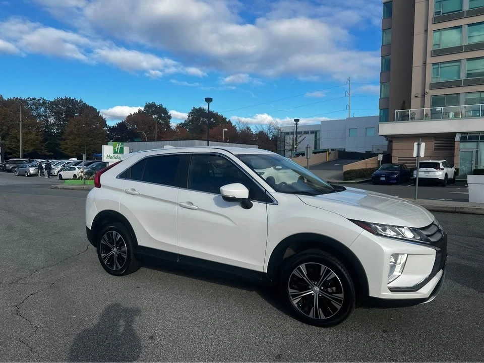 2020 Mitsubishi Eclipse Cross - Image 7 of 15