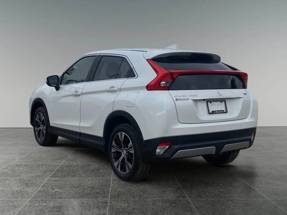 2020 Mitsubishi Eclipse Cross - Image 4 of 15