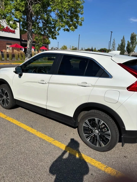 2020 Mitsubishi Eclipse Cross - Image 5 of 12